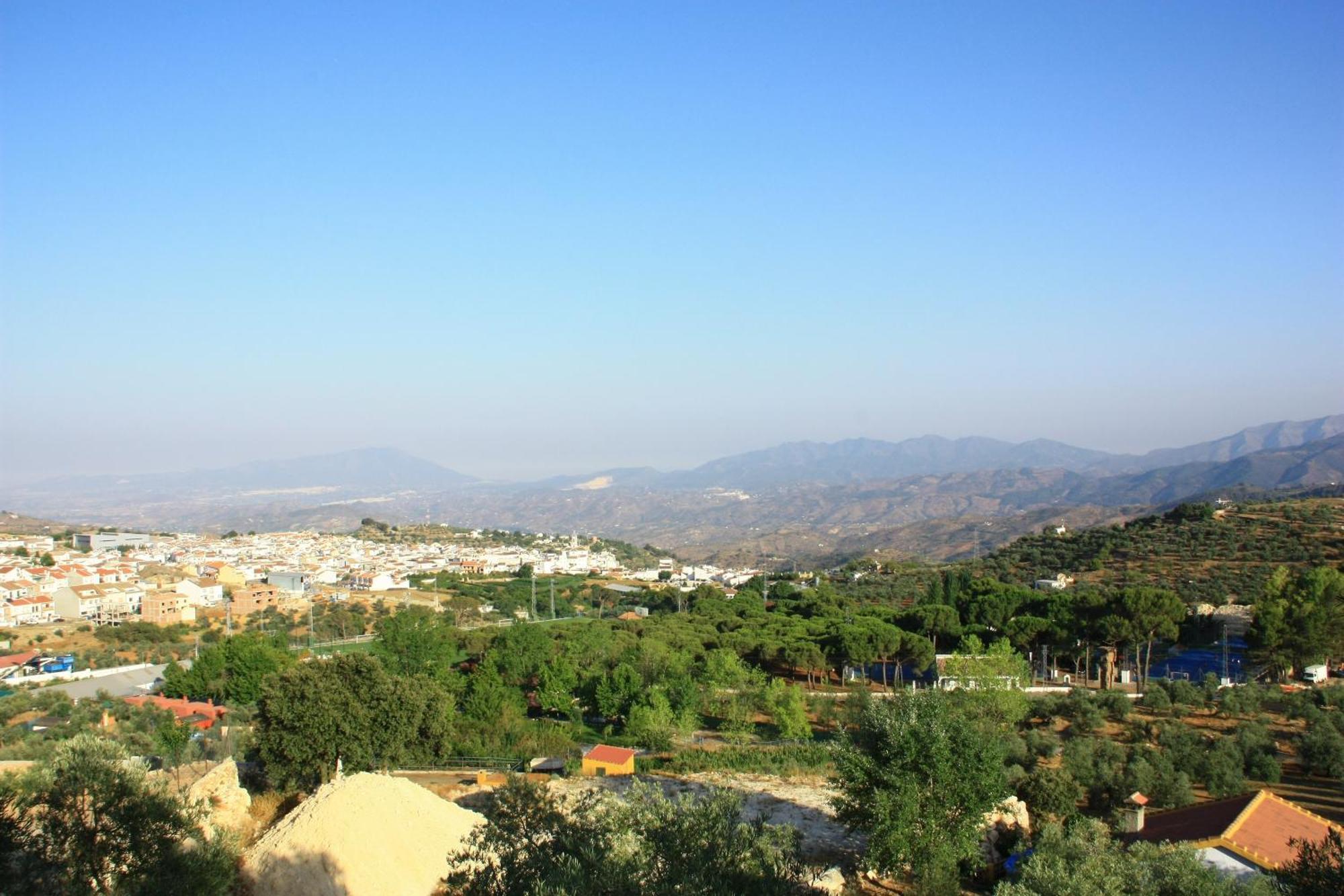 Camping Sierra De Las Nieves Yunquera Exterior foto