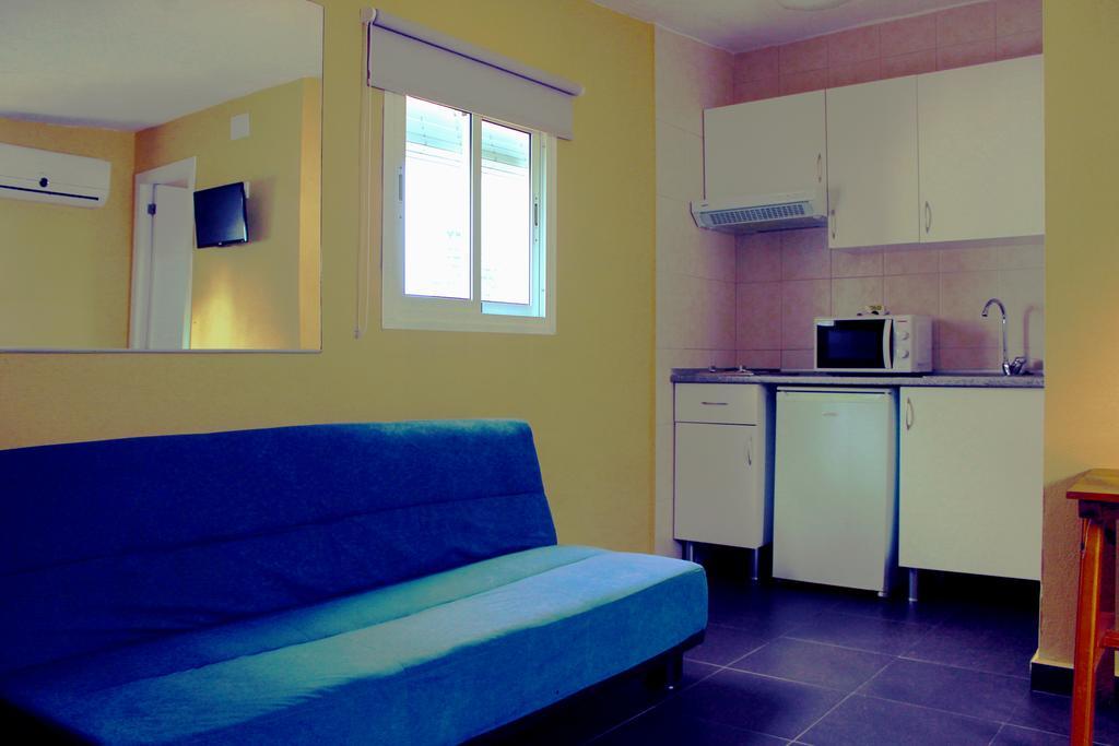 Camping Sierra De Las Nieves Yunquera Exterior foto